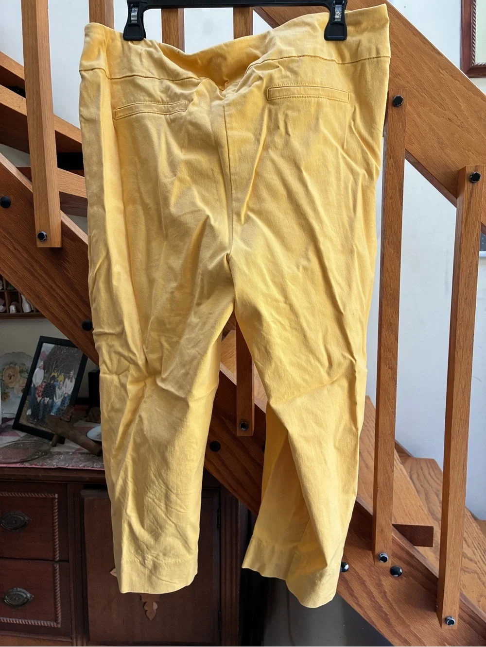 Vibrant Yellow Women's Capris. Zac & Rachel size 16 - Picture 2 of 5